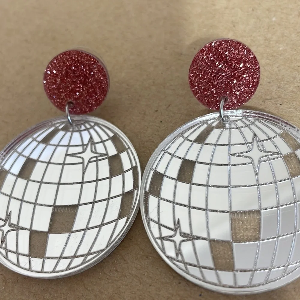 🎉💕Jazzy Acrylic Disco Ball Earrings - Picture 3 of 3